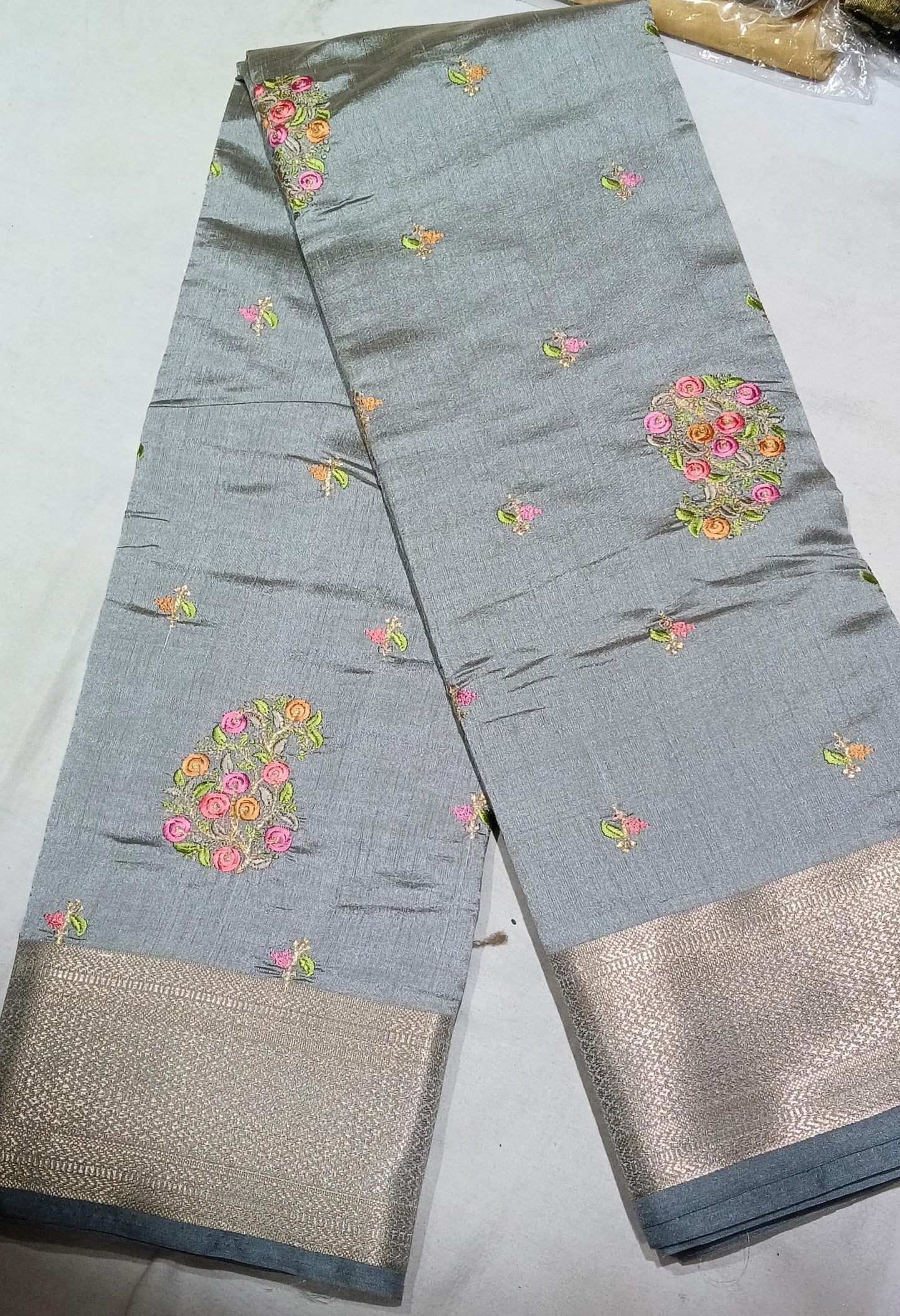 Grey Saree with Floral Embroidery and Silver Zari Border