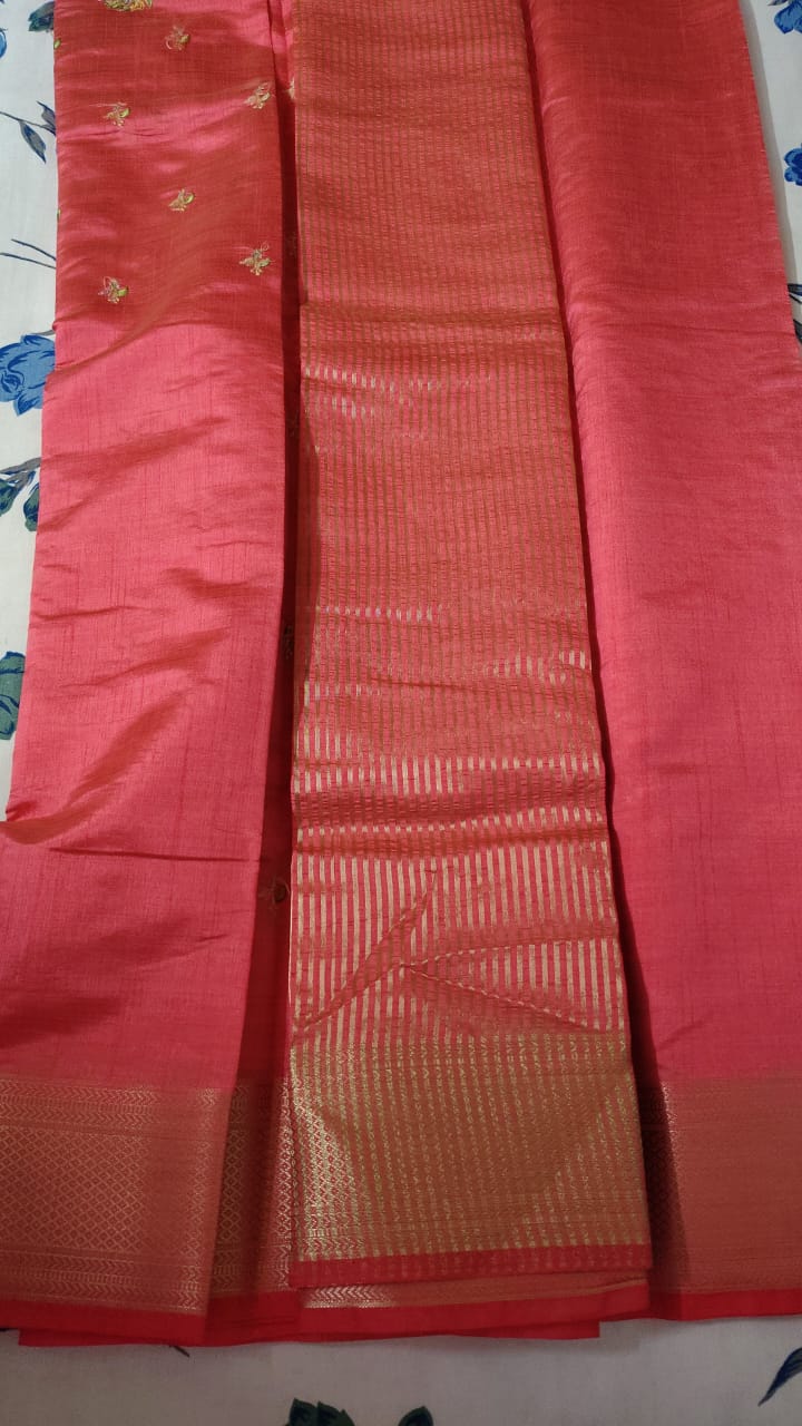 Rose Radiance Zari-Butta Art Silk Saree